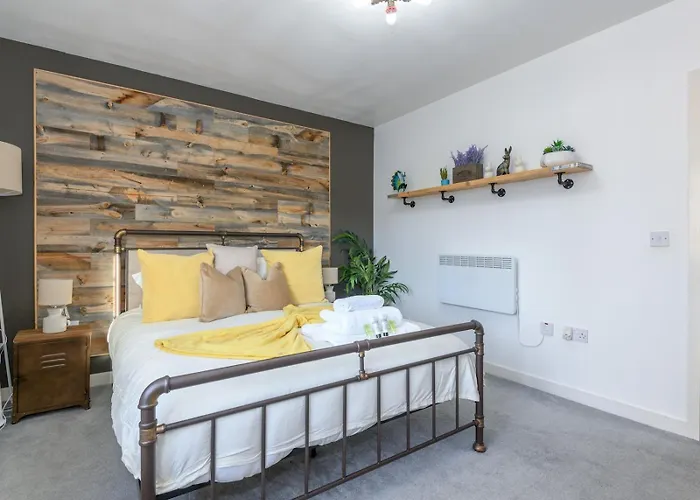 Chic Family Retreat In Heart Of - Pass The Keys Лидс