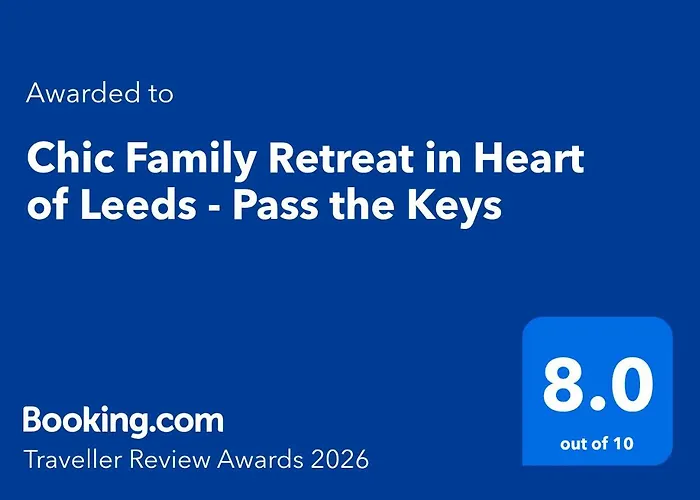 Апартаменты Chic Family Retreat In Heart Of - Pass The Keys