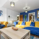 Chic Family Retreat In Heart Of - Pass The Keys 公寓