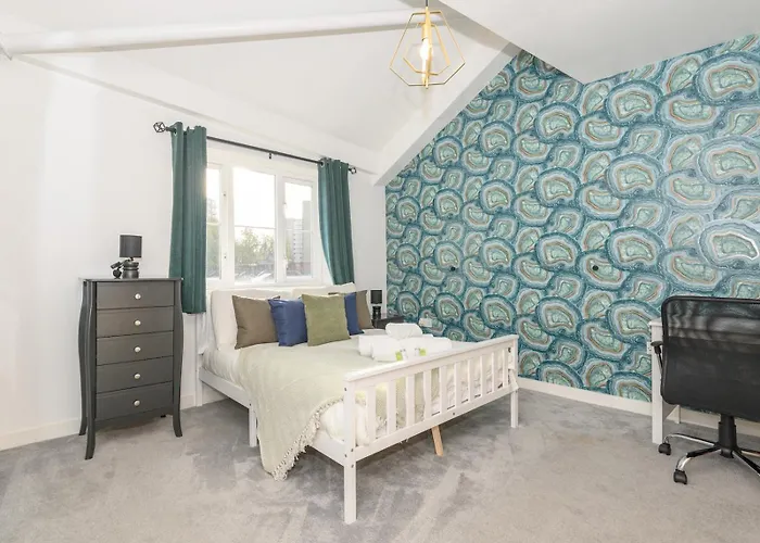 Chic Family Retreat In Heart Of - Pass The Keys 公寓